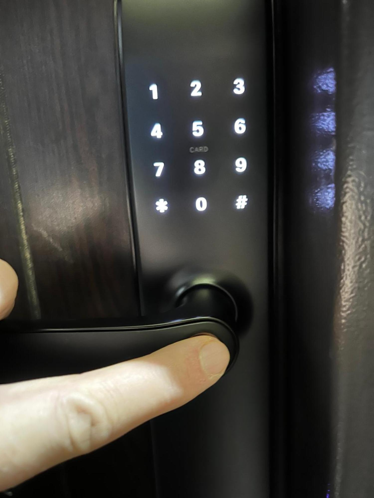 Mona Apartment Taxi#Airport #Parking#Bucharest#Therme Отопени Екстериор снимка